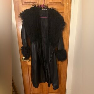 Elegant Black Faux Fur Trimmed Coat